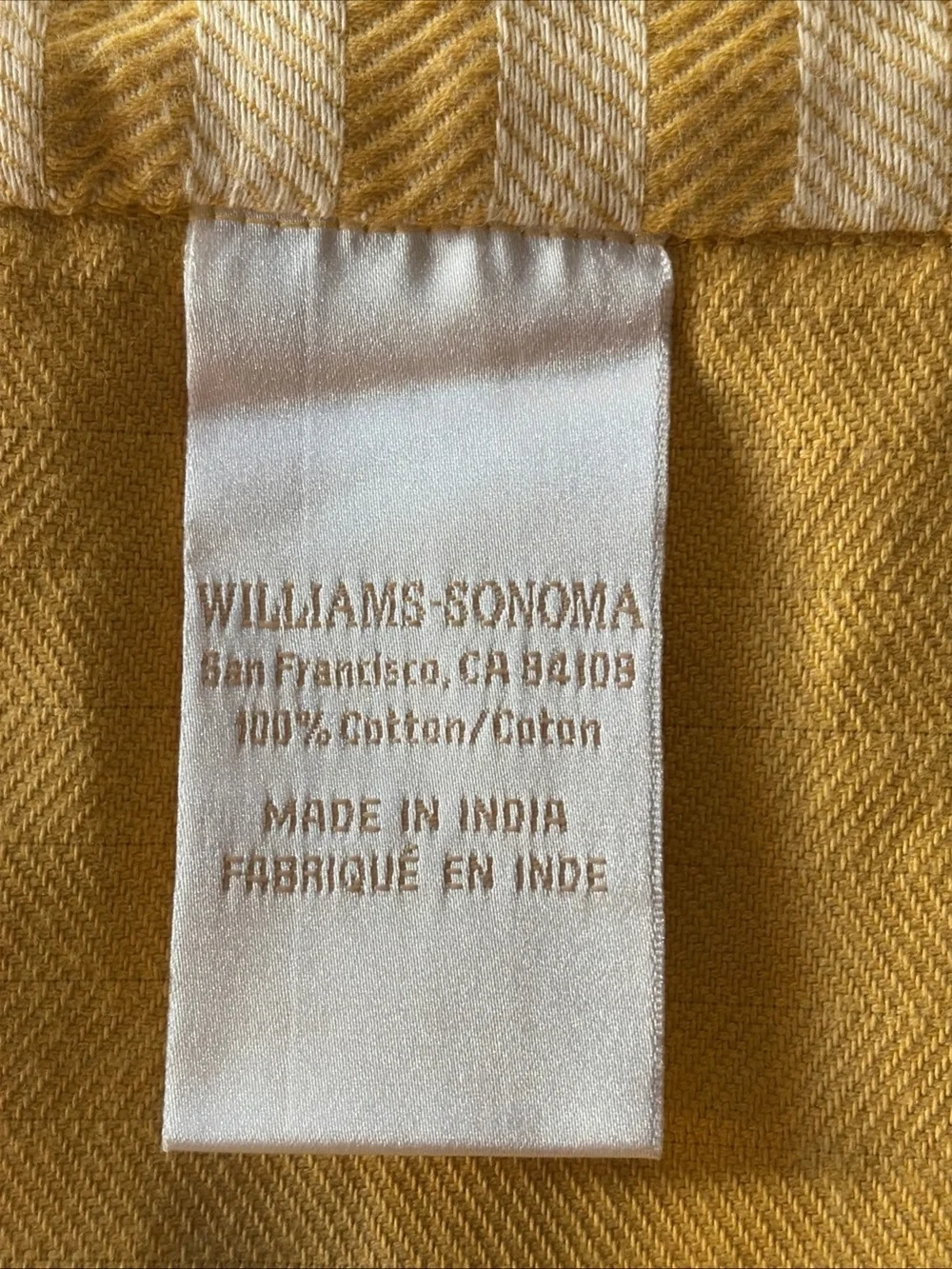 WILLIAMS-SONOMA Tailored Stripe Tablecloth 100% cotton 70x90 Yellow 2007 India